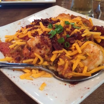 OAK - Shrimp and grits - Bars Near Me - Gainesville, Florida
