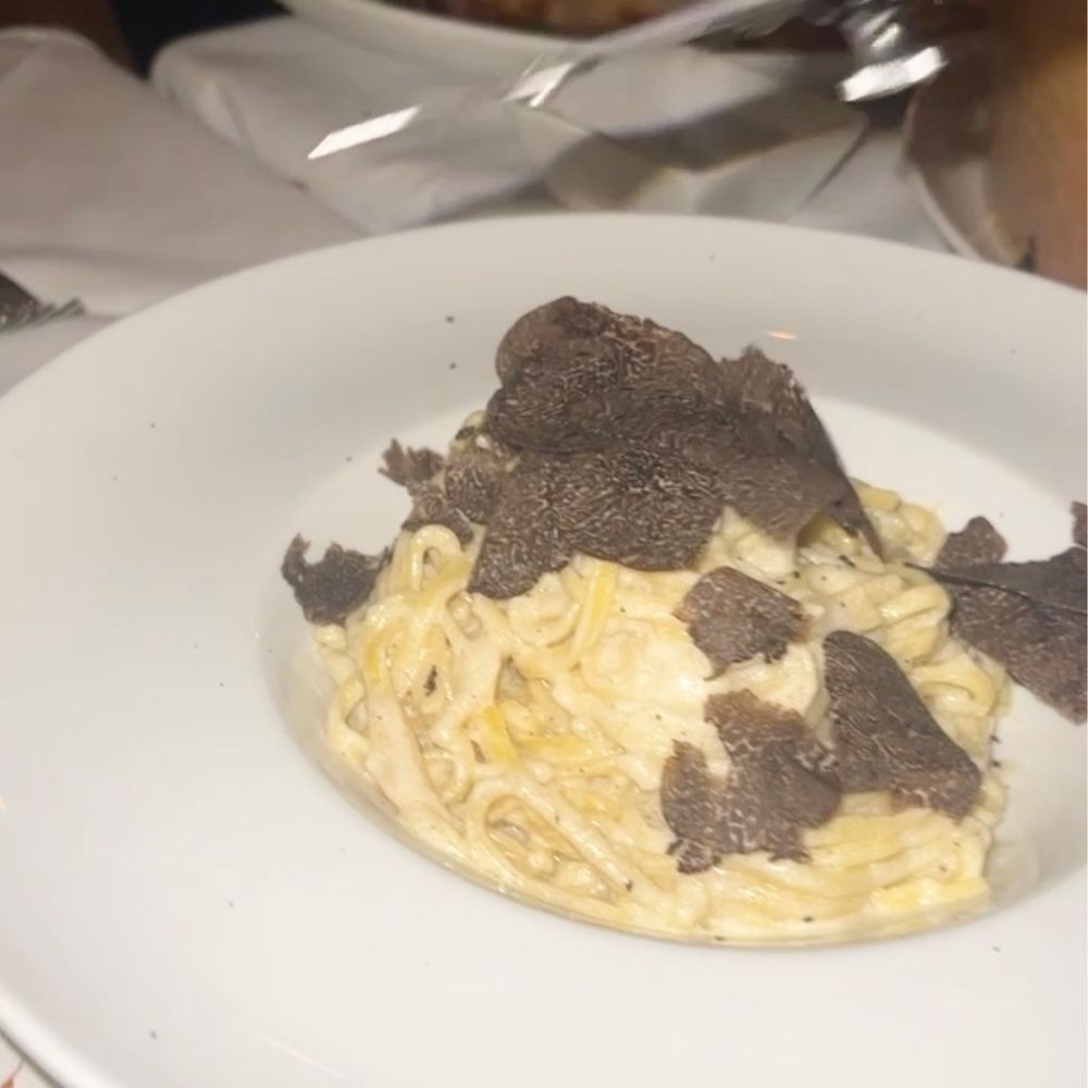 Osteria - Caccio e peppe pasta - Italian Near Me - Miami, Florida Osteria - Caccio e peppe pasta - Italian Near Me - Miami, Florida