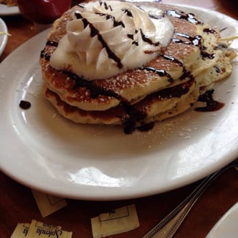 Burnt Toast Restaurant - Breakfast & Brunch Near Me - Elgin, Illinois