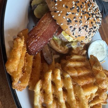 54th Street Restaurant & Drafthouse - American Near Me - Pflugerville, Texas
