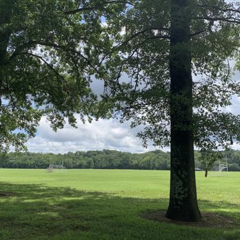 Buder Park - Parks Near Me - Fenton, Missouri