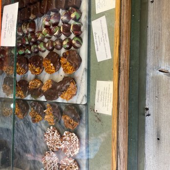 Chokolà - Possibilities - Chocolatiers & Shops Near Me - Taos, New Mexico Chokolà - Possibilities - Chocolatiers & Shops Near Me - Taos, New Mexico