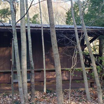 Highlands Nature Sanctuary - Hiking Near Me - Bainbridge, Ohio