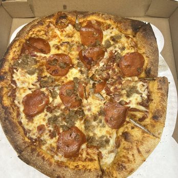 Slice Pizza & Brew Homewood - Pepperonis, sausage, and bacon. - Pizza Near Me - Birmingham, Alabama Slice Pizza & Brew Homewood - Pepperonis, sausage, and bacon. - Pizza Near Me - Birmingham, Alabama