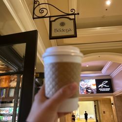 Cafe Bodega - Hot oat hazelnut latte