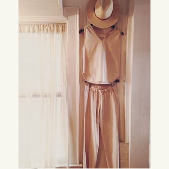 Hudson Clothier - Utility Canvas Beach looks :) - Women's Clothing Near Me - Hudson, New York
