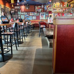 Red Robin Gourmet Burgers and Brews