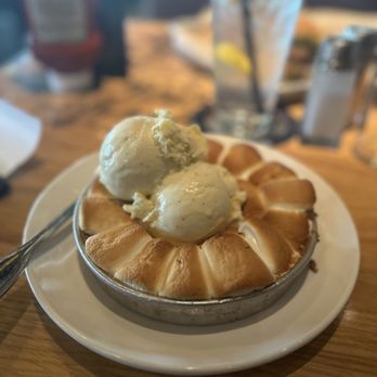 BJ's Restaurant & Brewhouse - Peanut Butter Pizookie - Breweries Near Me - Bloomington, Indiana BJ's Restaurant & Brewhouse - Peanut Butter Pizookie - Breweries Near Me - Bloomington, Indiana