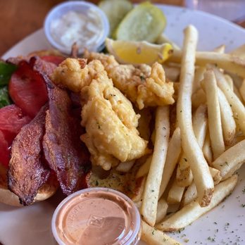 Spondivits - Lobster BLT - Seafood Near Me - East Point, Georgia Spondivits - Lobster BLT - Seafood Near Me - East Point, Georgia