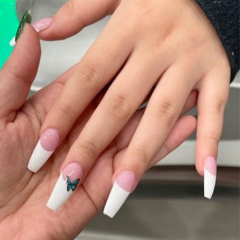 77 Nail Bar - Waxing Near Me - Forth Worth, Texas