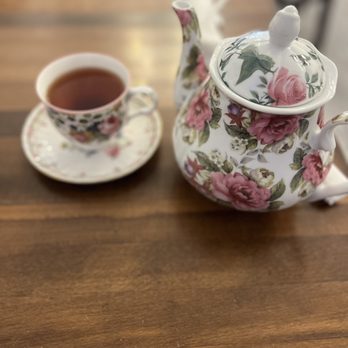 Upper Crust Cafe & Bakery - English Breakfast tea - American Near Me - Venice, Florida