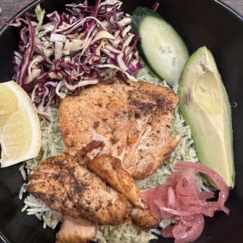 Paratha Wala - Salmon bowl with avocado - Indian Near Me - Forest Hills, New York Paratha Wala - Salmon bowl with avocado - Indian Near Me - Forest Hills, New York