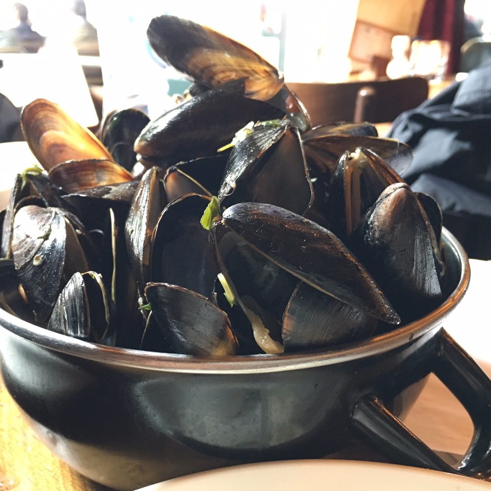 Grand Café Brinkmann - The damage done. Evidence that we killed a full order of mussels. - Cafes Near Me - Haarlem, New Hampshire