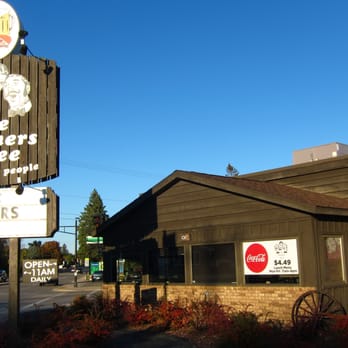 Brothers Three - Pizza Near Me - Marinette, Wisconsin Brothers Three - Pizza Near Me - Marinette, Wisconsin