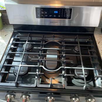ICC Home Cleaners - AFTER: Gas grill stove top degreased, disassembled, scrubbed grills cleaned, individual burners cleaned, reassembled. - Home Cleaning Near Me