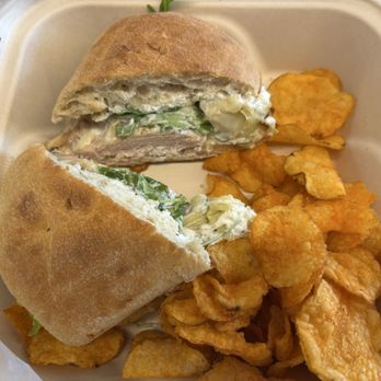 Chalice Cafe - Not bad for a layover dinner - Mediterranean Near Me - Charlotte, North Carolina