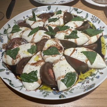 Rocca - Mozzarella cart - Italian Near Me - Tampa, Florida