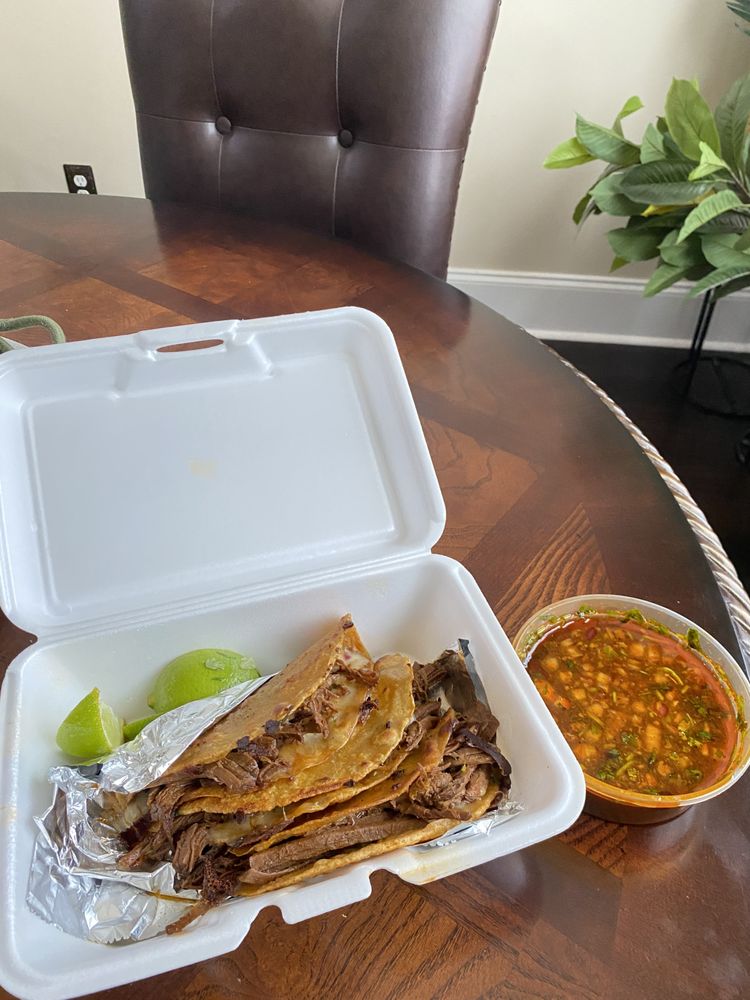 Sazón Bello Taquería
