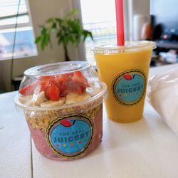 The Real Juicery - Very Berry Acai Bowl (16oz) & Mango Mia Smoothie