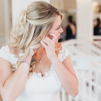 Tharie K Hair - Hair Stylists Near Me - Glenview, Illinois Tharie K Hair - Hair Stylists Near Me - Glenview, Illinois