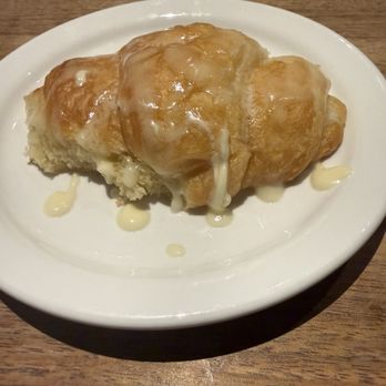 Cheddar's Scratch Kitchen - Free croissant so good - Comfort Food Near Me - Chandler, Arizona