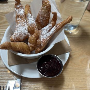 Americana - American Near Me - Santa Rosa, California