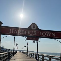 Harbour Town - Harbour board walk