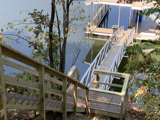 Eaton Renovations Logo