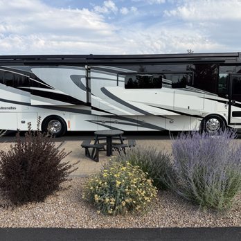 Beaver Coach Sales & Service - 2015 Tiffin Allegro Bus 40SP - RV Dealers Near Me - Bend, Oregon