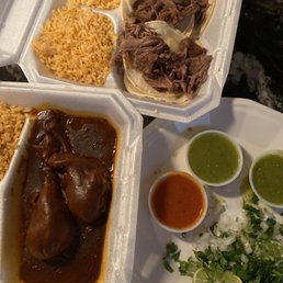 Mole con Pollo y Lamb Barbacoa Taco plate most excellent.