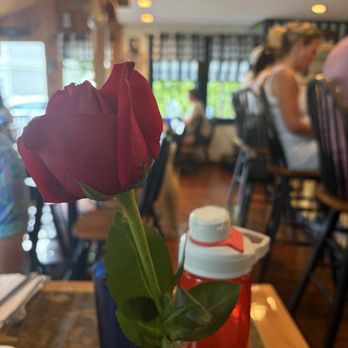 Cove Cafe - American Near Me - Ogunquit, Maine