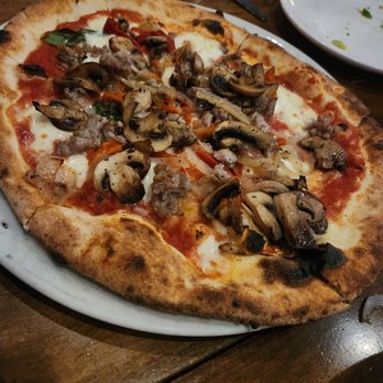 Pomo - Phoenix - Pizza Near Me - Phoenix, Arizona Pomo - Phoenix - Pizza Near Me - Phoenix, Arizona