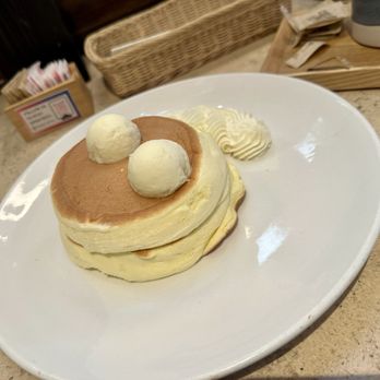Takagi Coffee - Millefeuille Pancake - 2 stacks - Japanese Near Me - Los Angeles, California