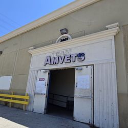 Team Amvets Thrift Store - Entrance to store, meter parking in front