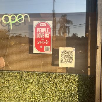 BeeWali’s Vegan AF - Yes we do! - Vegan Near Me - Los Angeles, California