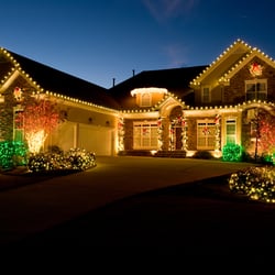 Paulk Outdoors - Residential Holiday Lighting