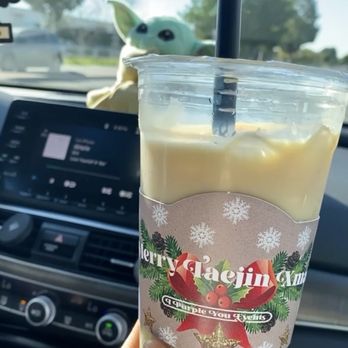Knottea Cafe House - Tiger Oolong Milk Tea - Coffee & Tea Near Me - Stanton, California