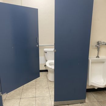 Arby's - Men's Bathroom - Fast Food Near Me - Leonardtown, Maryland Arby's - Men's Bathroom - Fast Food Near Me - Leonardtown, Maryland