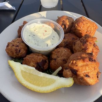 Andrea  Beach Bar - Clam fritters - Cocktail Bars Near Me - Westerly, Rhode Island