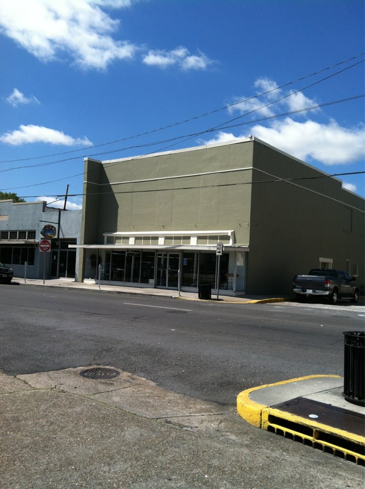 FABREGAS MUSIC Updated September 2024 7821 Main St, Houma