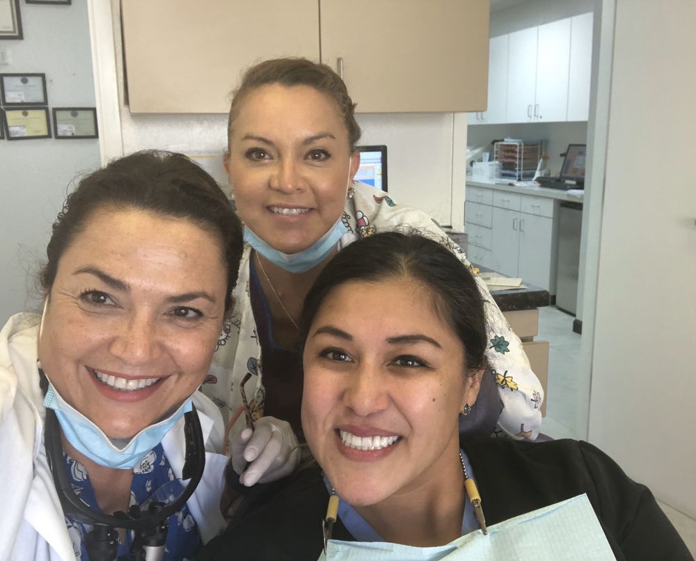 LOS EBANOS FAMILY DENTISTRY 28 Photos 925 E Los Ebanos Blvd