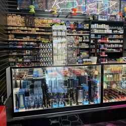 Smokes & More