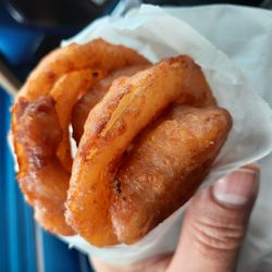 Twin Peak's Drive-In Restaurant - Onion rings, small ($3.50)