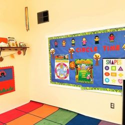 Little Methodist School - Always begin the day with circle time. Learning days of the week, month and daily songs.