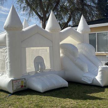 Orange County Jumpers - White wedding combo, Jumper - Bounce House Rentals Near Me - Huntington Beach, California Orange County Jumpers - White wedding combo, Jumper - Bounce House Rentals Near Me - Huntington Beach, California