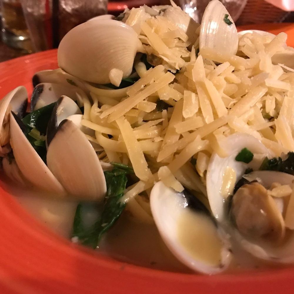 Machi's Saloon & Grill - Clam linguine - Bars Near Me - Elko, Nevada Machi's Saloon & Grill - Clam linguine - Bars Near Me - Elko, Nevada