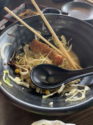 Ishita Ramen by null