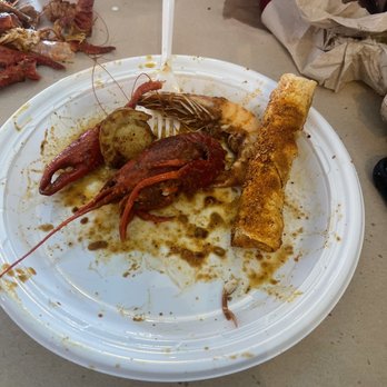 Cajun Crawfish Stop - Crawfish scallop shrimp eggroll - Cajun/Creole Near Me - Covina, California