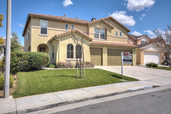 Photo of Sherry Kotvis - Carrington Real Estate Services - Menifee, CA, US. Wildomar 5 bedroom, 3 bath. 3200+ sq ft Real beauty with tons of amenities. Call for pricing