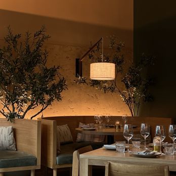 Cosetta - Interior room - Italian Near Me - Santa Monica, California